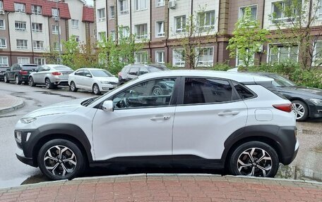 Hyundai Kona I, 2019 год, 2 300 000 рублей, 3 фотография
