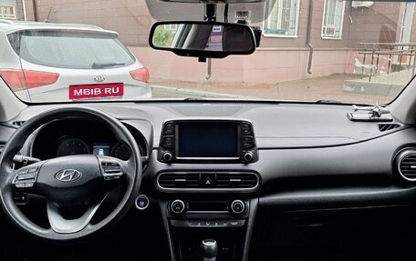 Hyundai Kona I, 2019 год, 2 300 000 рублей, 6 фотография