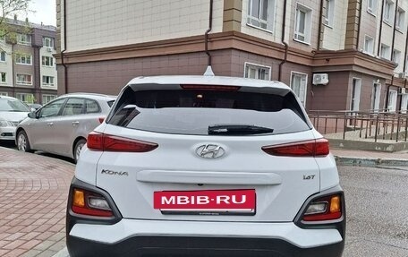 Hyundai Kona I, 2019 год, 2 300 000 рублей, 9 фотография
