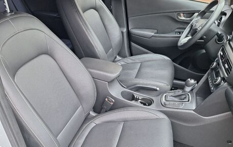Hyundai Kona I, 2019 год, 2 300 000 рублей, 18 фотография