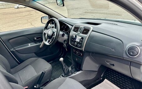 Renault Logan II, 2019 год, 749 000 рублей, 14 фотография