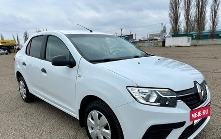 Renault Logan II, 2019 год, 749 000 рублей, 21 фотография