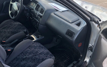 Nissan Primera II рестайлинг, 1998 год, 160 000 рублей, 13 фотография