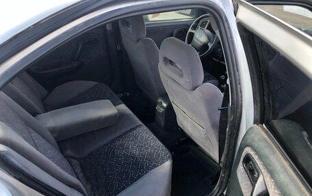 Nissan Primera II рестайлинг, 1998 год, 160 000 рублей, 15 фотография