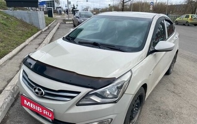 Hyundai Solaris II рестайлинг, 2015 год, 849 000 рублей, 1 фотография