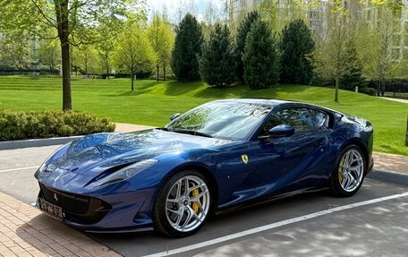 Ferrari 812, 2019 год, 36 400 000 рублей, 6 фотография