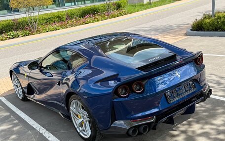 Ferrari 812, 2019 год, 36 400 000 рублей, 10 фотография