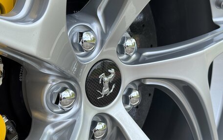 Ferrari 812, 2019 год, 36 400 000 рублей, 18 фотография