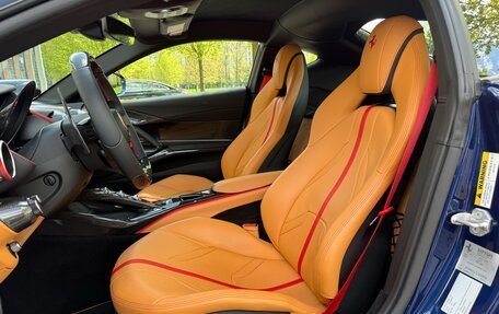 Ferrari 812, 2019 год, 36 400 000 рублей, 26 фотография