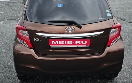 Toyota Vitz, 2015 год, 720 000 рублей, 4 фотография