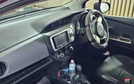 Toyota Vitz, 2015 год, 720 000 рублей, 15 фотография