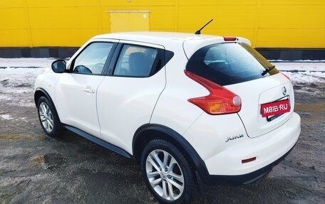 Nissan Juke II, 2014 год, 830 000 рублей, 3 фотография