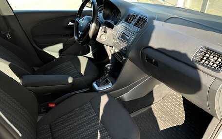 Volkswagen Polo VI (EU Market), 2018 год, 1 250 000 рублей, 16 фотография
