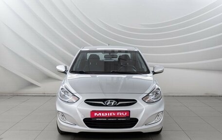 Hyundai Solaris II рестайлинг, 2011 год, 918 000 рублей, 2 фотография