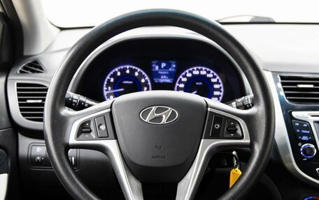 Hyundai Solaris II рестайлинг, 2011 год, 918 000 рублей, 15 фотография