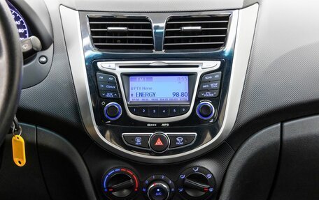 Hyundai Solaris II рестайлинг, 2011 год, 918 000 рублей, 22 фотография