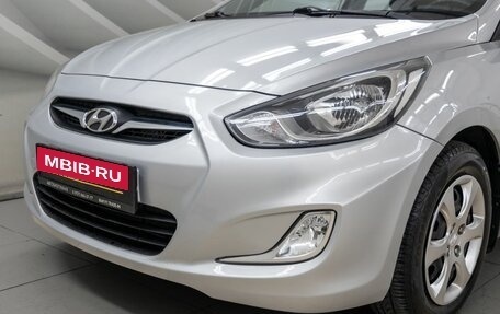 Hyundai Solaris II рестайлинг, 2011 год, 918 000 рублей, 10 фотография