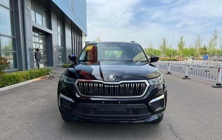 Skoda Kodiaq, 2023 год, 1 900 100 рублей, 3 фотография