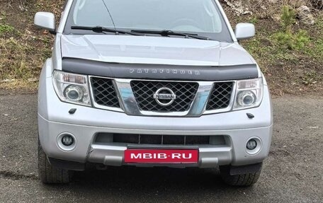 Nissan Pathfinder, 2006 год, 960 000 рублей, 4 фотография