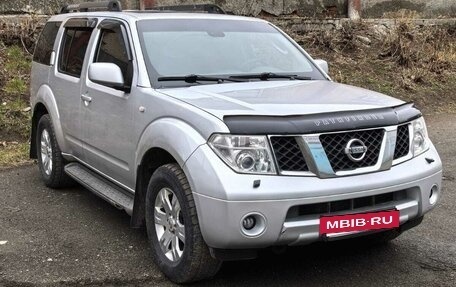 Nissan Pathfinder, 2006 год, 960 000 рублей, 3 фотография
