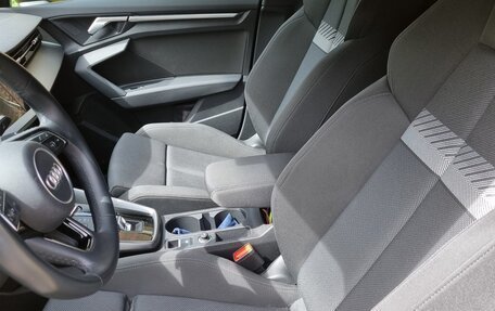 Audi A3, 2021 год, 2 900 000 рублей, 6 фотография