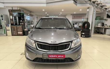 KIA Rio III рестайлинг, 2012 год, 650 000 рублей, 2 фотография