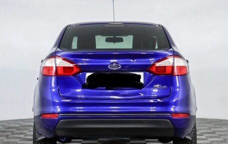 Ford Fiesta, 2015 год, 850 000 рублей, 3 фотография