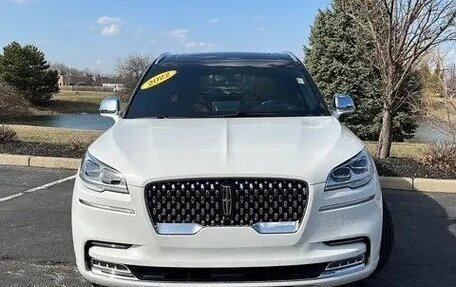 Lincoln Aviator II, 2022 год, 6 897 192 рублей, 2 фотография