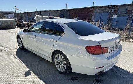 BMW 5 серия, 2012 год, 1 930 000 рублей, 13 фотография