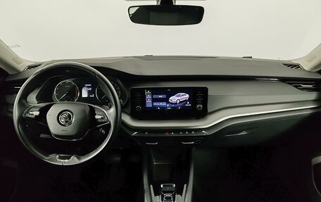 Skoda Octavia IV, 2021 год, 2 190 000 рублей, 14 фотография