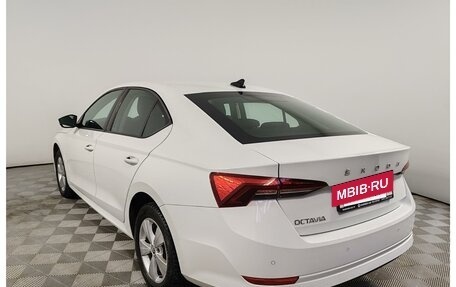 Skoda Octavia IV, 2021 год, 2 190 000 рублей, 7 фотография