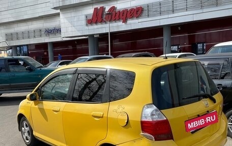 Honda Fit III, 2007 год, 350 000 рублей, 3 фотография