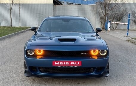 Dodge Challenger III рестайлинг 2, 2020 год, 4 999 999 рублей, 2 фотография