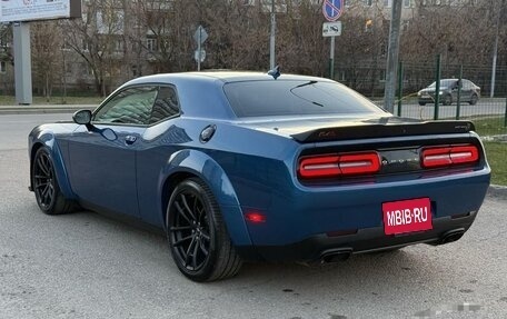 Dodge Challenger III рестайлинг 2, 2020 год, 4 999 999 рублей, 7 фотография