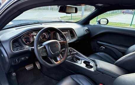 Dodge Challenger III рестайлинг 2, 2020 год, 4 999 999 рублей, 10 фотография