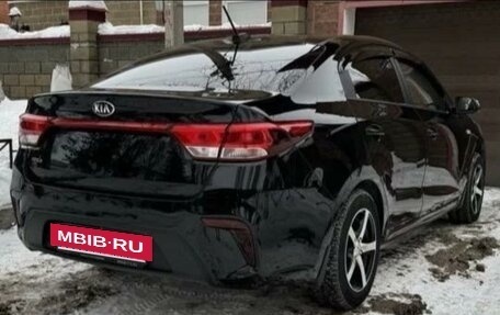 KIA Rio IV, 2018 год, 980 000 рублей, 2 фотография