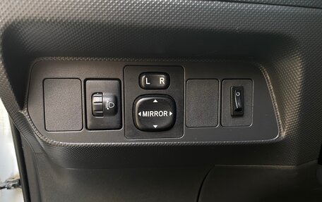 Toyota Auris II, 2007 год, 750 000 рублей, 15 фотография