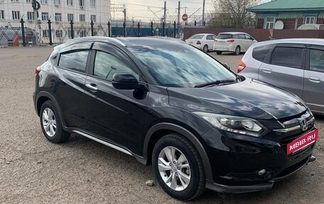 Honda Vezel, 2015 год, 1 700 000 рублей, 12 фотография