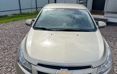 Chevrolet Cruze II, 2011 год, 880 000 рублей, 2 фотография