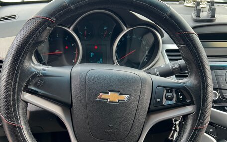 Chevrolet Cruze II, 2011 год, 880 000 рублей, 9 фотография