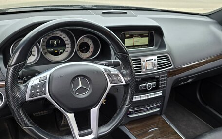 Mercedes-Benz E-Класс, 2015 год, 2 400 000 рублей, 4 фотография