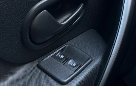Renault Sandero II рестайлинг, 2018 год, 1 035 000 рублей, 11 фотография