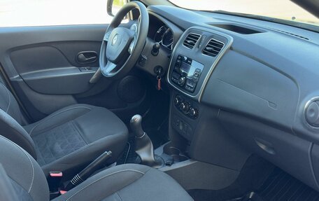 Renault Sandero II рестайлинг, 2018 год, 1 035 000 рублей, 19 фотография