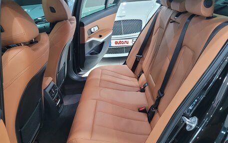 BMW 3 серия, 2022 год, 3 350 000 рублей, 19 фотография
