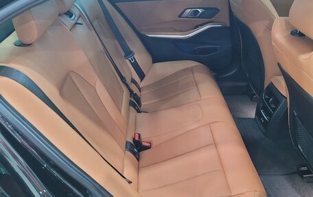 BMW 3 серия, 2022 год, 3 350 000 рублей, 14 фотография