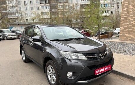 Toyota RAV4, 2014 год, 2 199 000 рублей, 4 фотография
