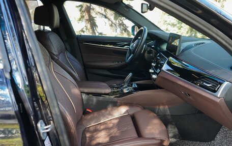 BMW 5 серия, 2023 год, 6 740 000 рублей, 14 фотография