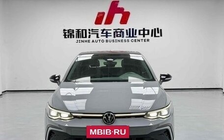 Volkswagen Golf VIII, 2022 год, 2 100 111 рублей, 2 фотография