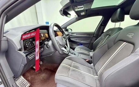 Volkswagen Golf VIII, 2022 год, 2 100 111 рублей, 10 фотография