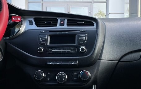 KIA cee'd III, 2013 год, 750 000 рублей, 24 фотография